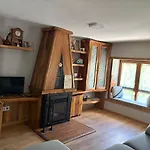 Vivienda De Uso Turistico En Plena Naturaleza O Poleiro