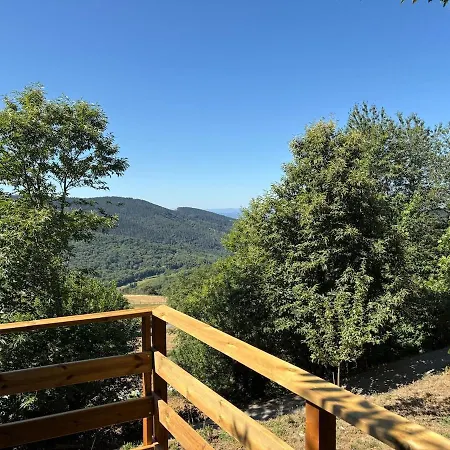 Vivienda De Uso Turistico En Plena Naturaleza O Poleiro シャレー *