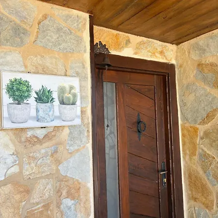 Vivienda De Uso Turistico En Plena Naturaleza O Poleiro *